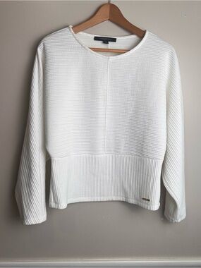 Andrew Marc NY Dolman Sleeves White Sweater Sporty Business Casual Womens M, EUC